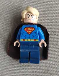 Figurka LEGO Superman