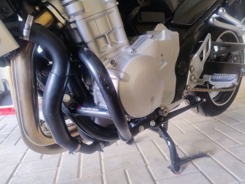 Gmole SW-Motech Suzuki GSF650 Bandit  wodniak kpl śrub instrukcja.