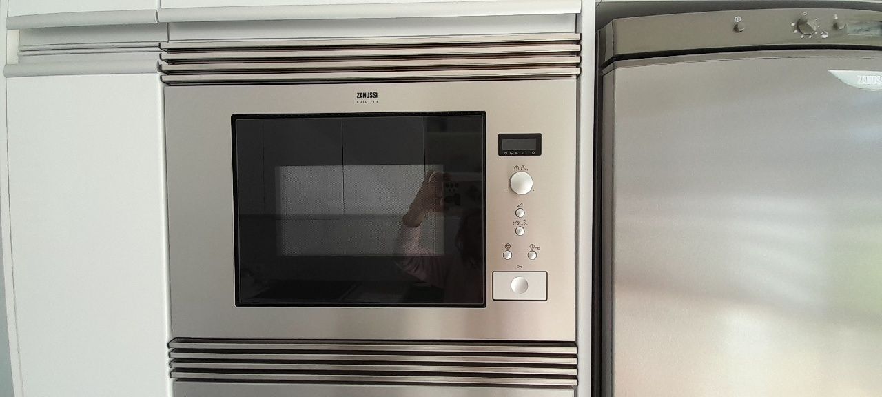 Microondas encastrar Zanussi