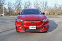 Ford mustang Mach-E 2021