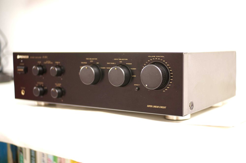 Wzmacniacz Pioneer A-301- 75W - 9 kg wagi (Made in Japan)