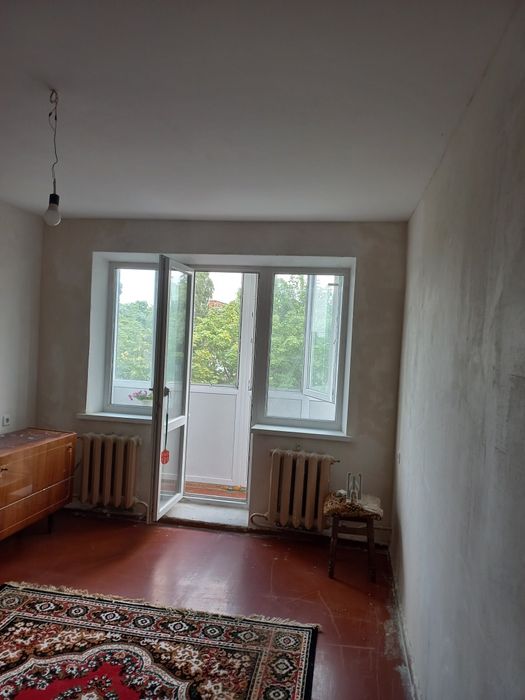 Продам 3х кімнатну  Н. Миколаївка біля інтернату