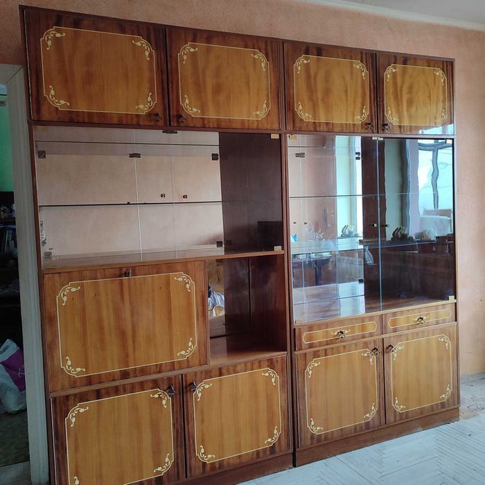 Стінка б/у 2 секції