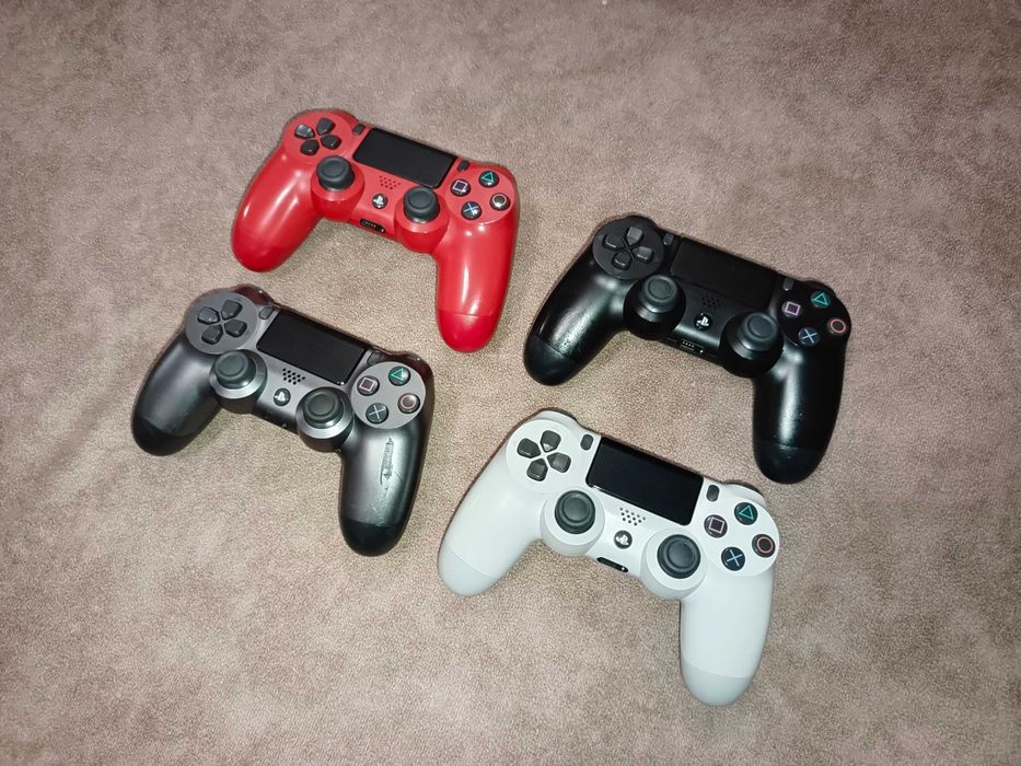 Opигинaльный геймпад/джойстик Sony DualShock 4 V2 для PS4 и PC