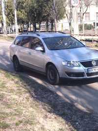 Продам Volkswagen Passat b6  універсал, дизель 2,0  рік 2010