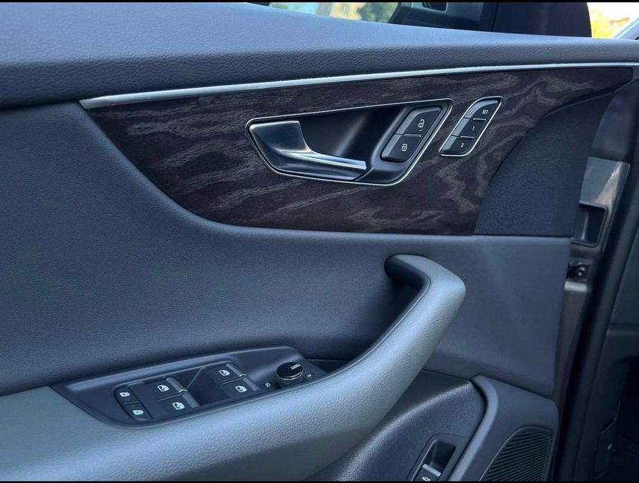 Audi Q8 2020 S-Line