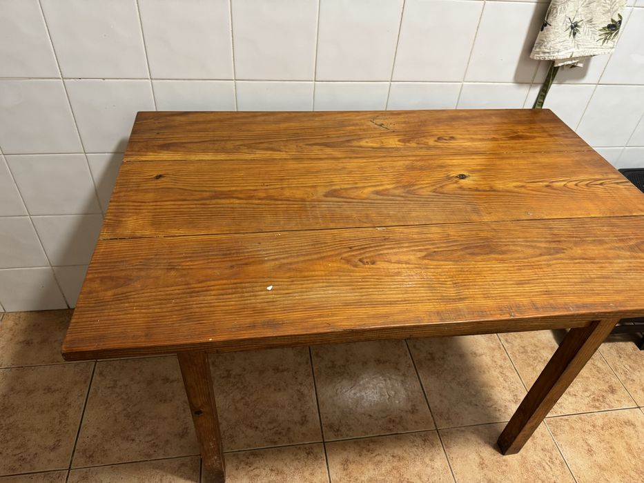 Mesa de Jantar em madeira