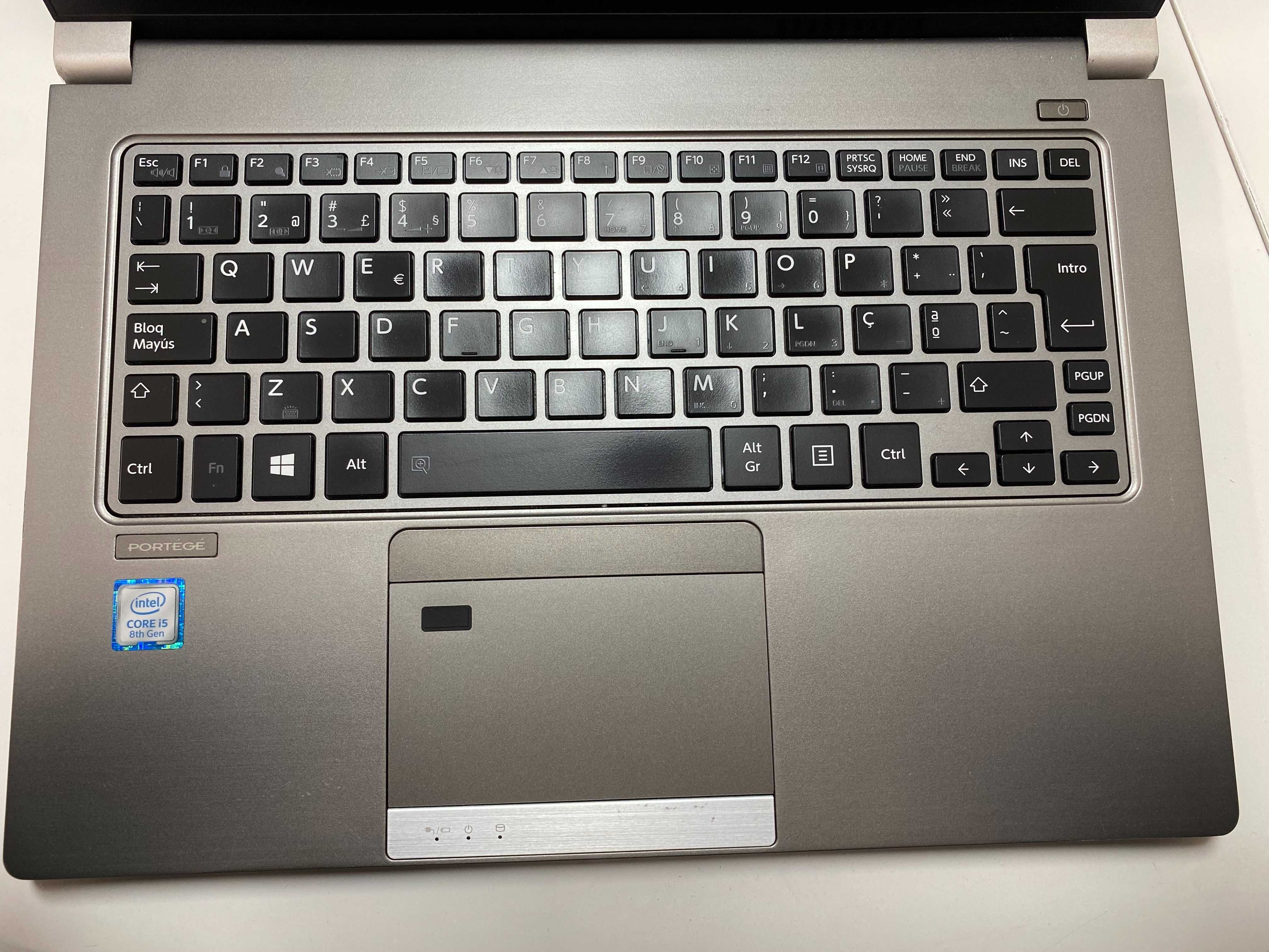 LAPTOP TOSHIBA 14"