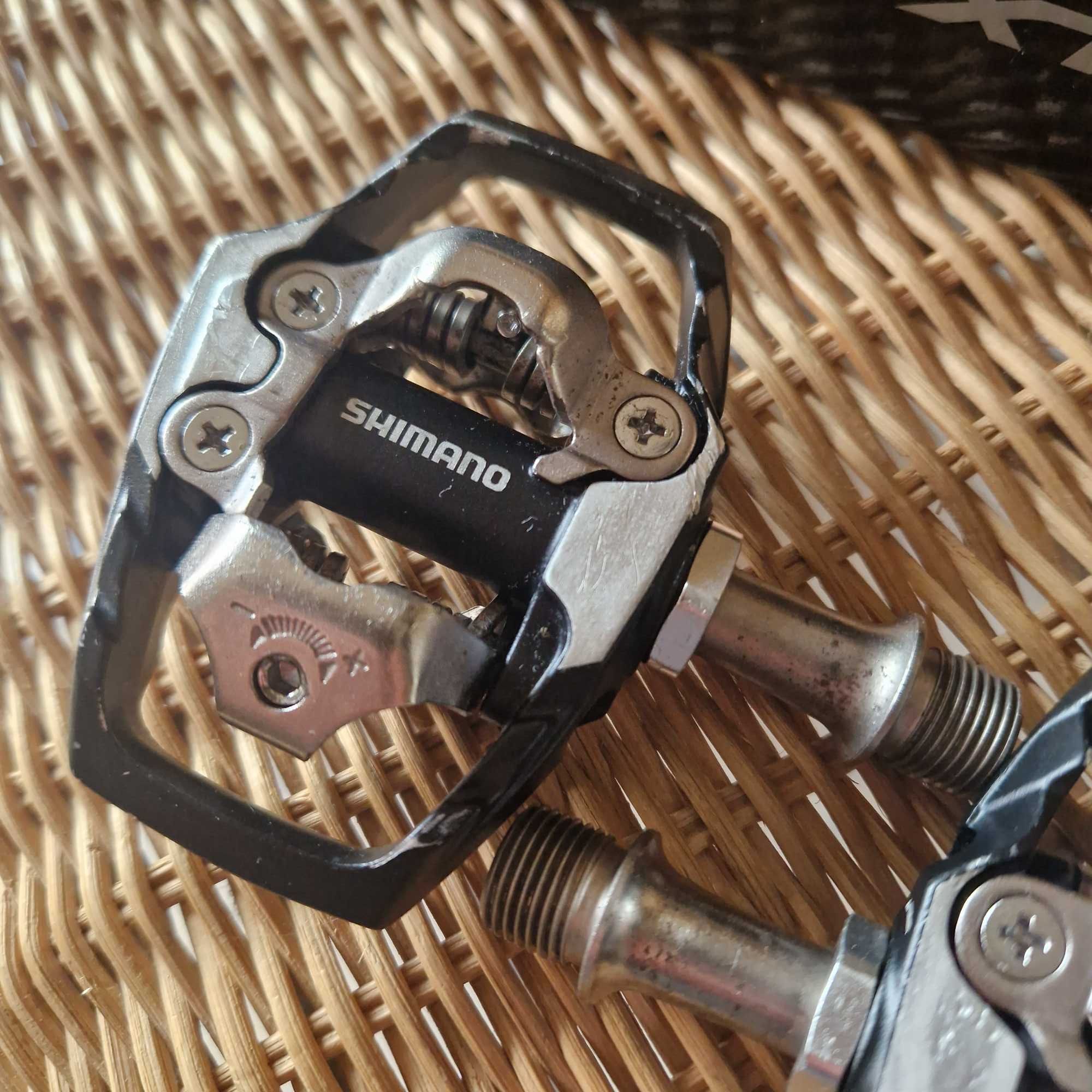 Pedais Shimano Deore XT
