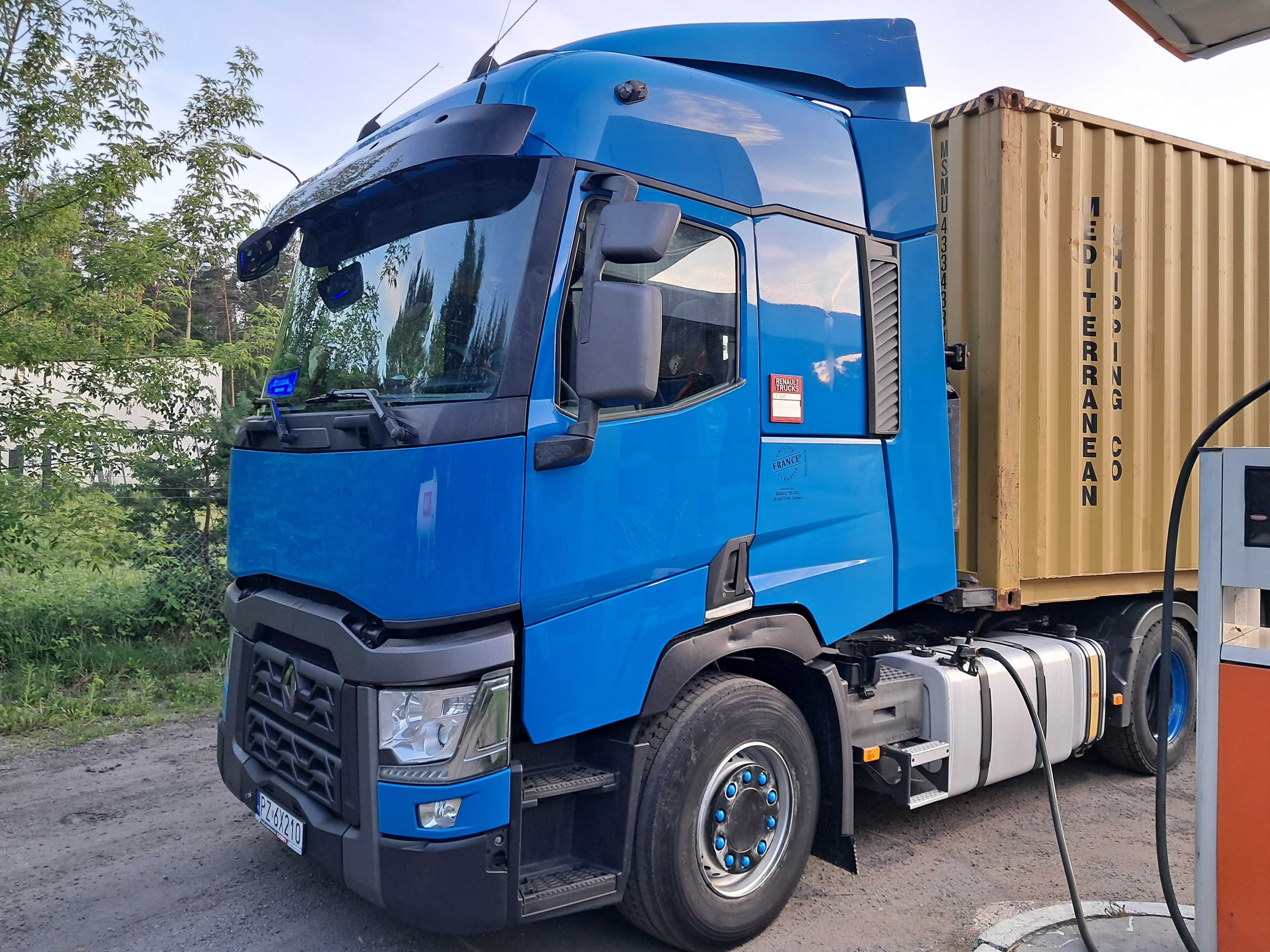 Wynajem Renault gama