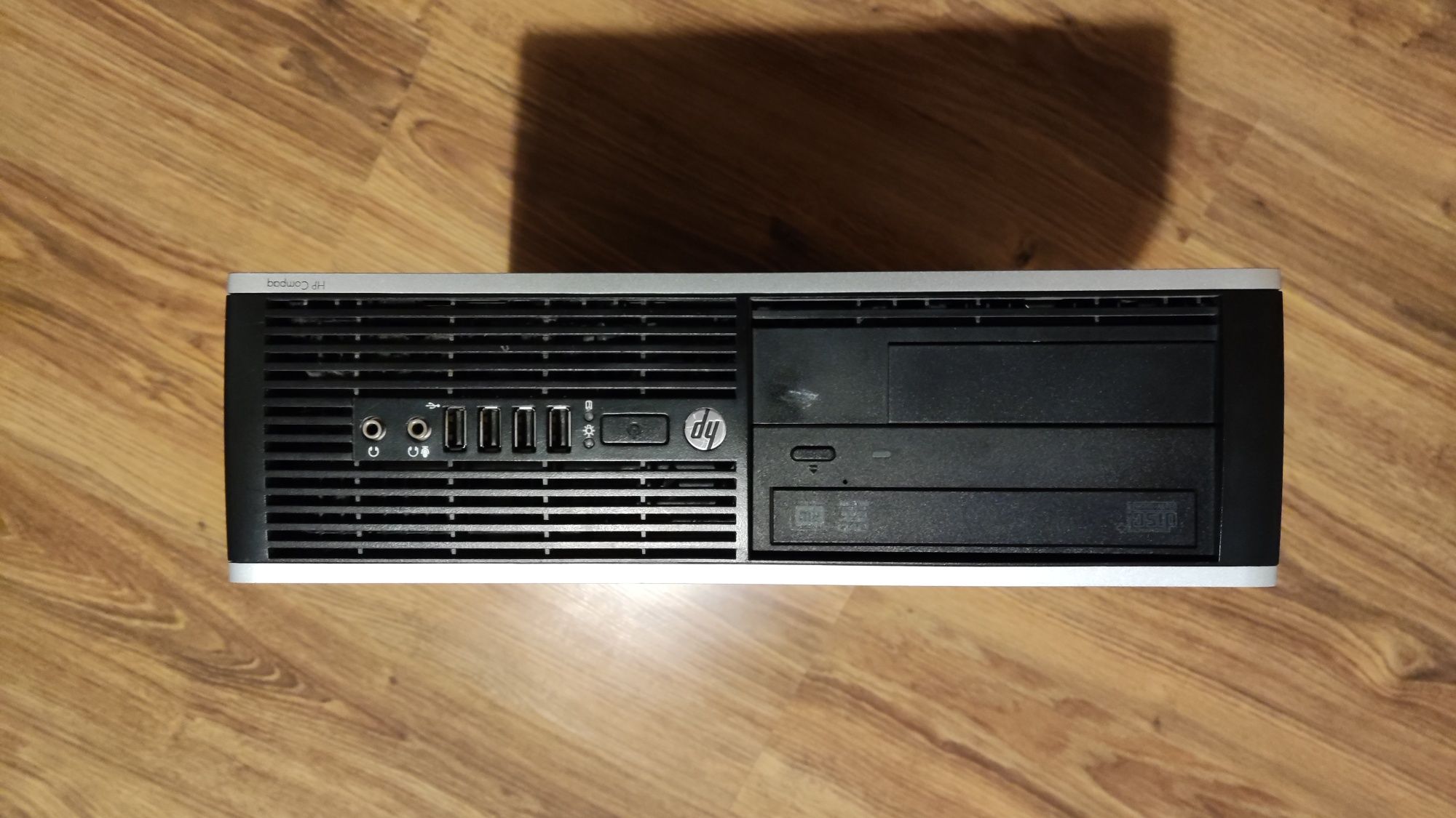 Komputer stacjonarny HP 8200 Elite z GT 1030 2 GB, 8 GB ram, 256gb ssd