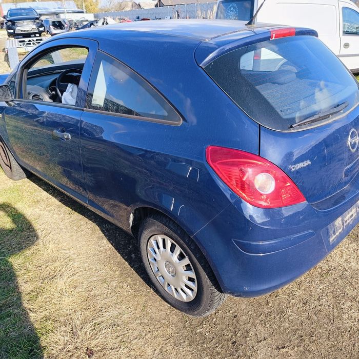 Opel Corsa d 1.0i z20z części