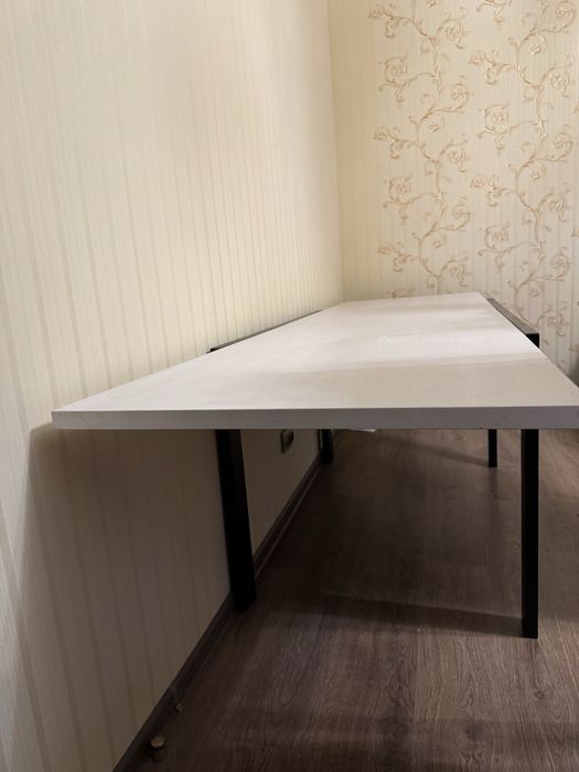 Великий розкладний стіл трансформер, для великої кількості осіб