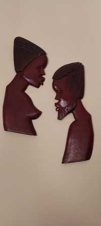 Casal de estatuetas africanas