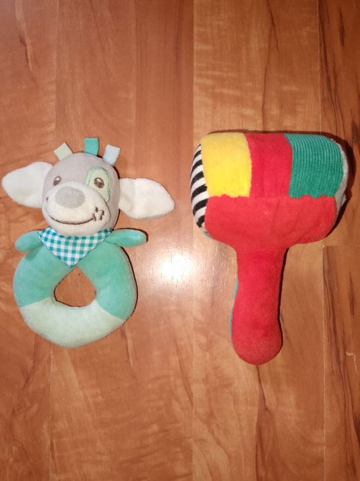 Фирменные детские погремушки и подвески в коляску для малыша