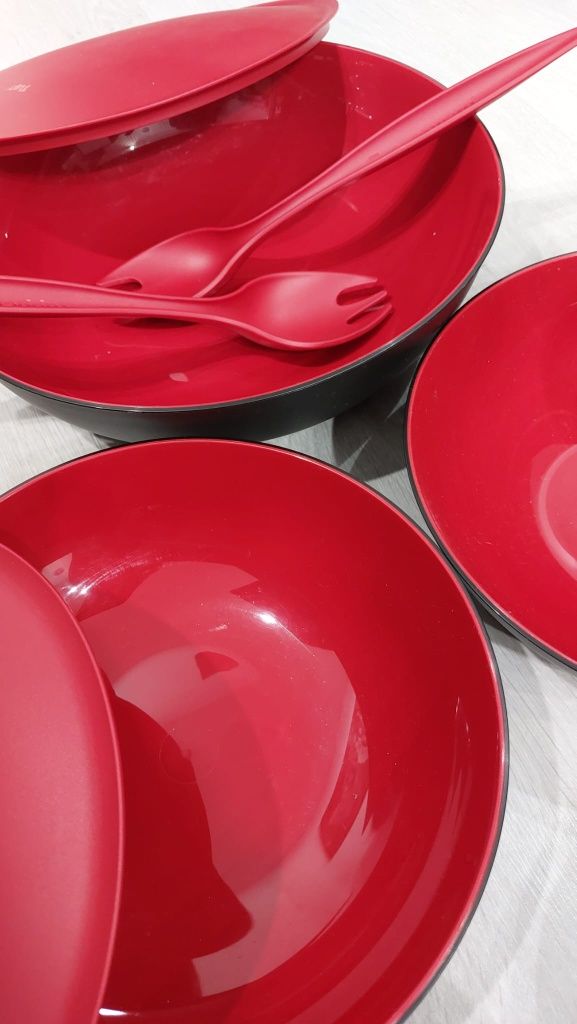 Tupperware zastawa stołowa