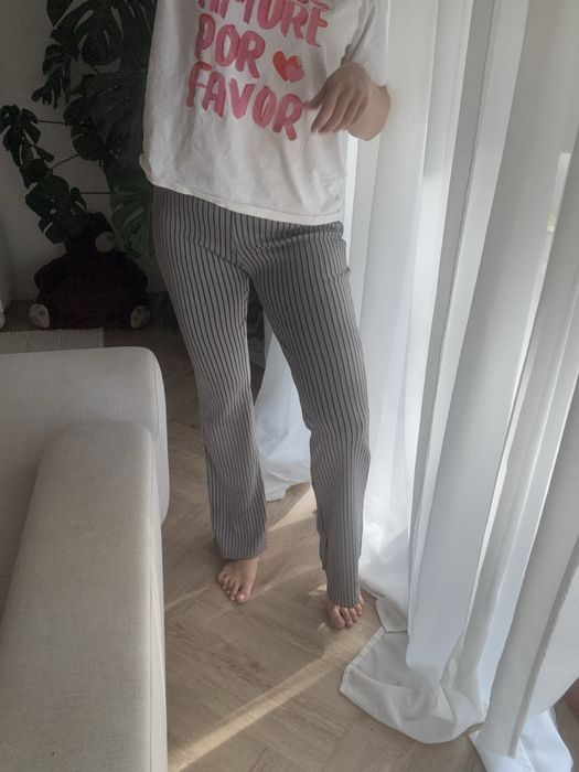 Zara szare spodnie elastyczne L