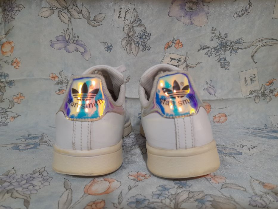 Adidas Stan Smith оригінал жіночі шкіряні кросівки