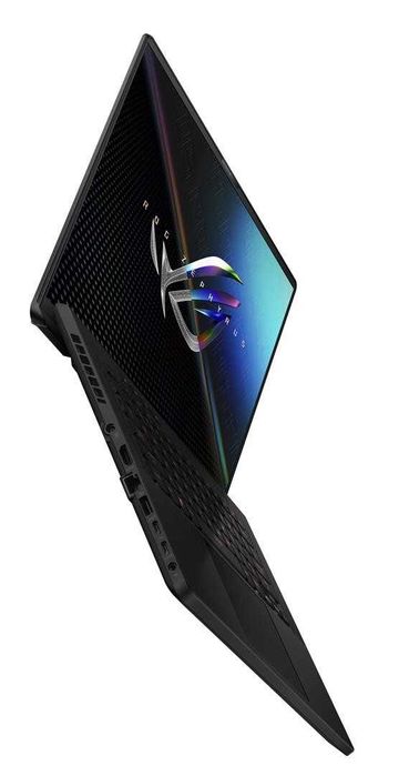 ASUS ROG Zephyrus M16 i7-11800H 16GB RTX3050Ti 512GB WIN 11