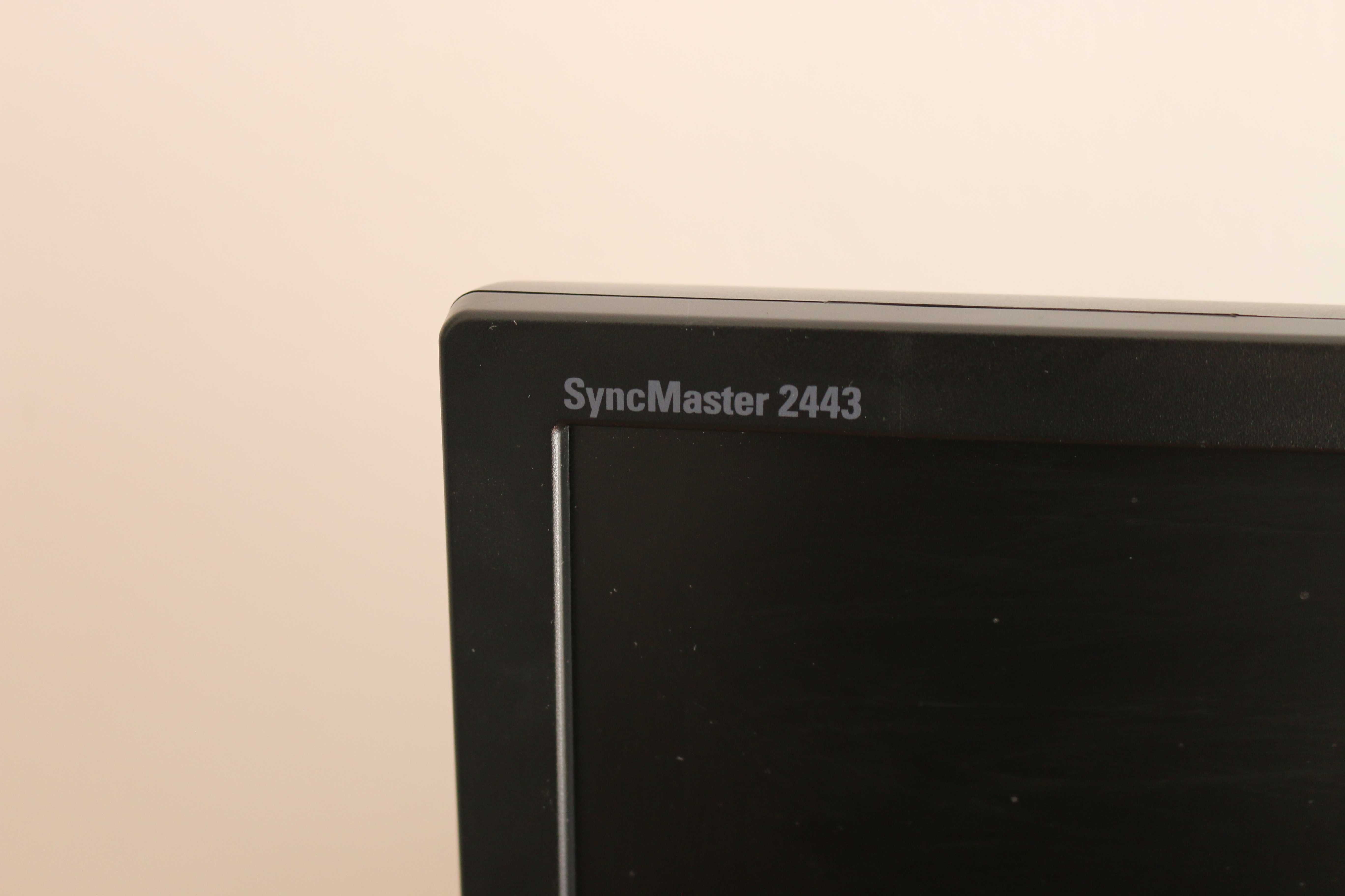 Monitor samsung syncmaster 2443 LER SFF