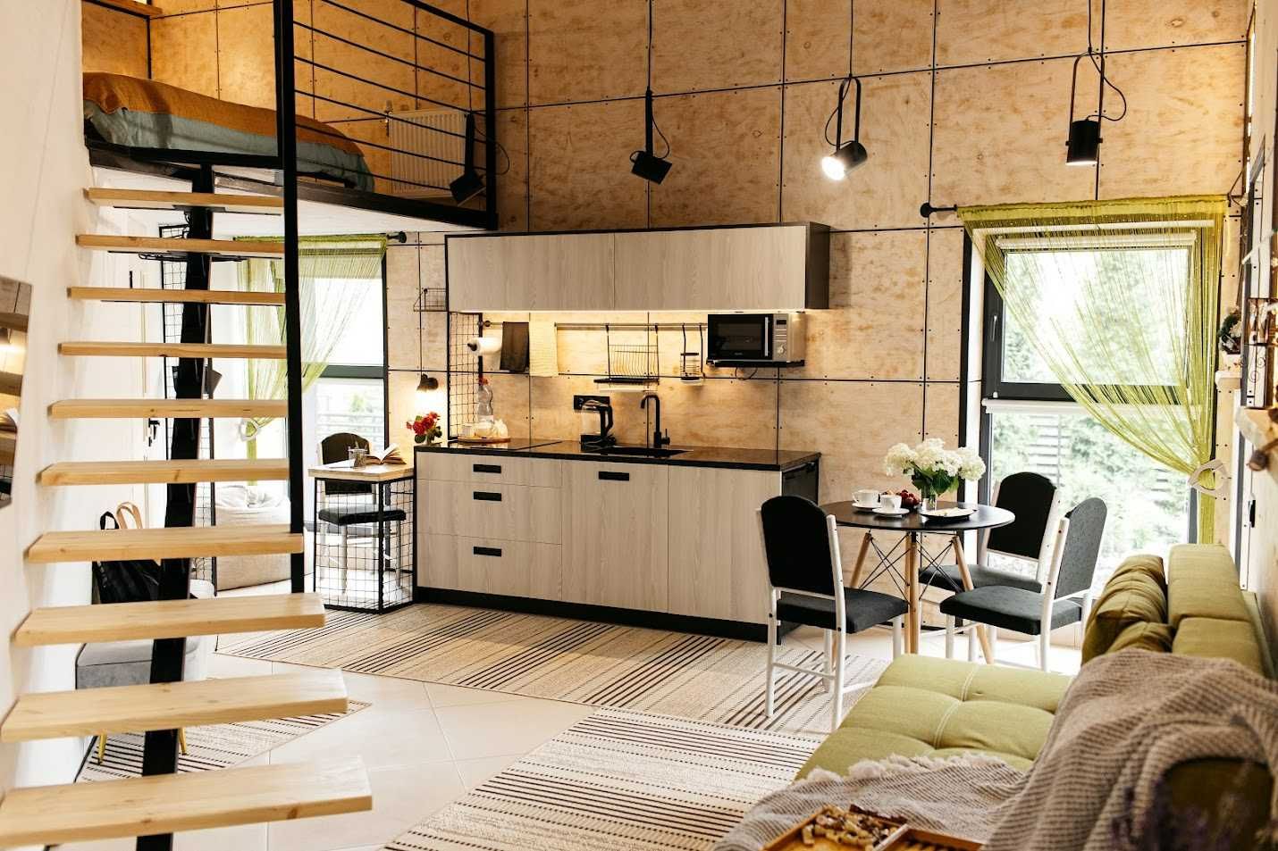 Оренда апартаментів типу "LOFT" з критою терасою в Сарнах