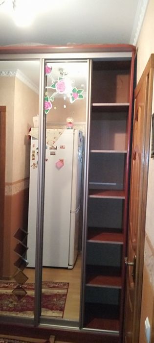 Продам шафу в гарному стані