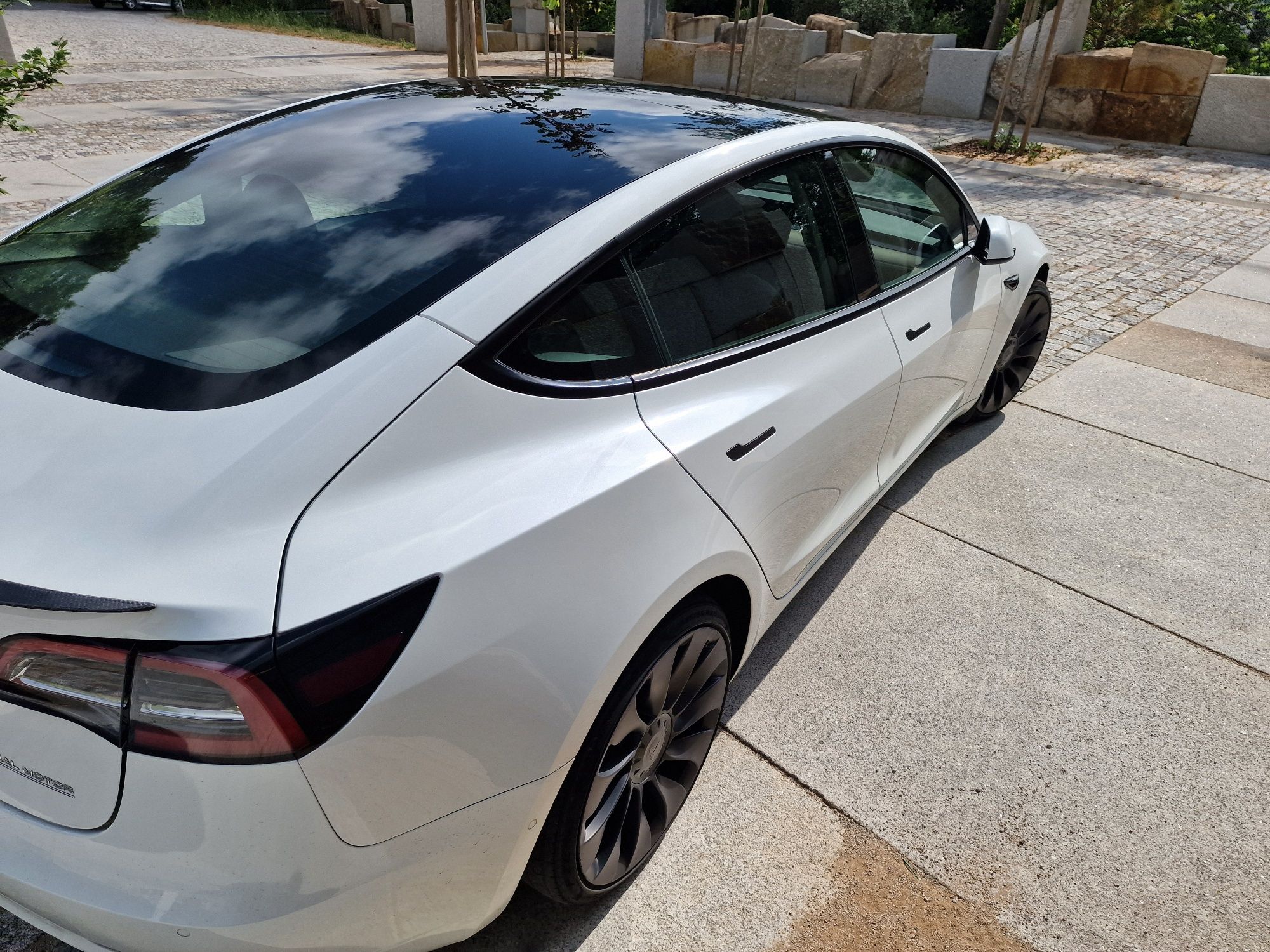 Tesla 3 performance "Ryzen",532cv, 82kw, c sensores de estacionamento