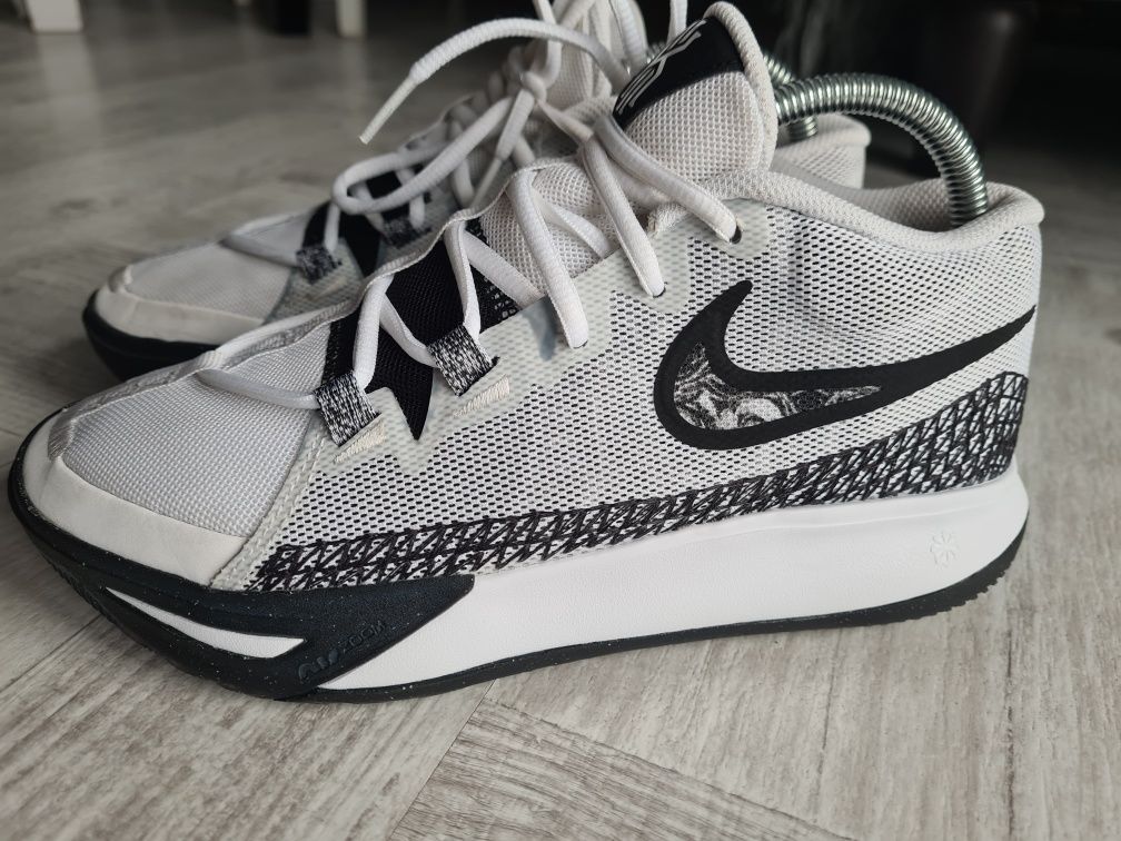 Nike kyrie flytrap 6