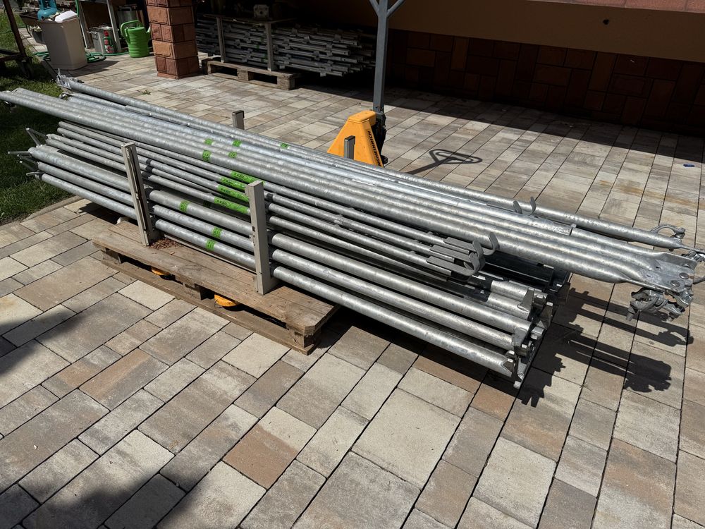 Rusztowanie choinkowe ocynkowe 100m2 razem z podestami jak nowe