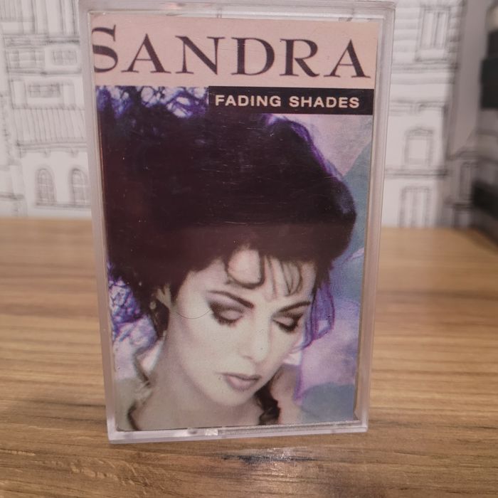 Sprzedam kasetę Sandra Fading Shades
