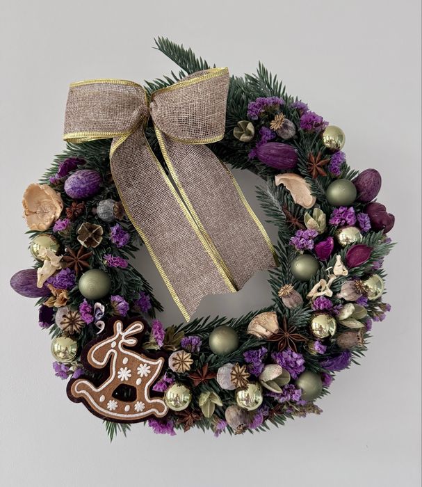 Wianek świąteczny renifer fioletowo-zielony