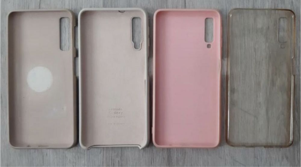 Комплект чохлів на samsung galaxy a7 2018, б/в.