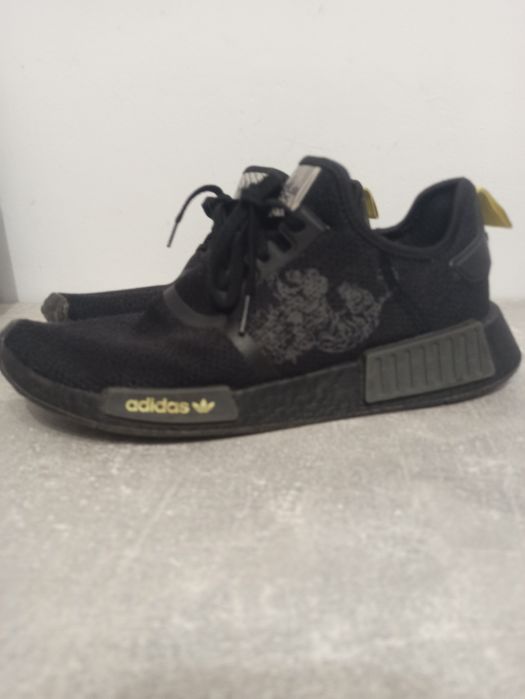 кроссовки Adidas NMD R1 Tokyo Dragon.