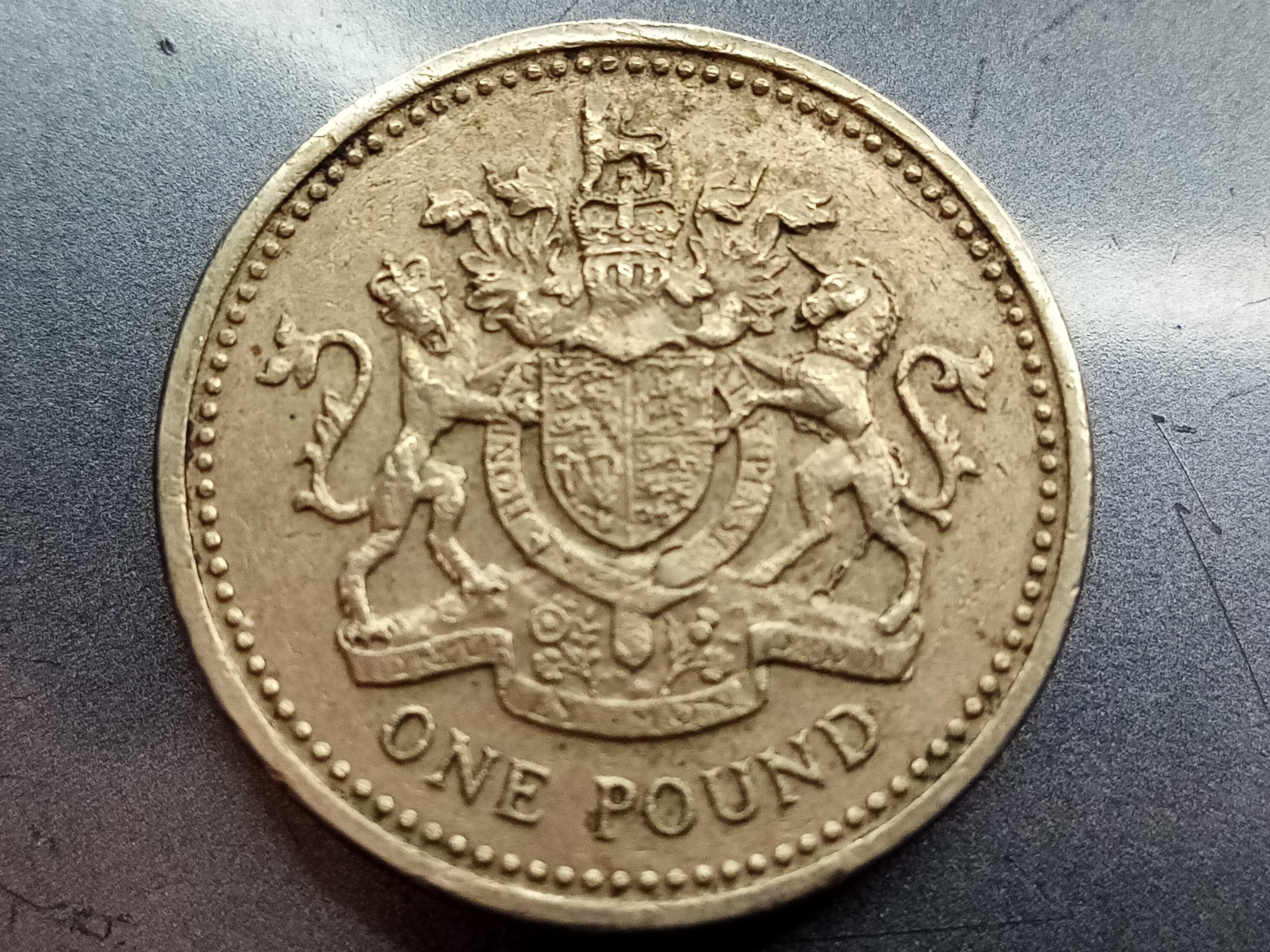 Moeda Rara one pound 1983 ELIZABETH II