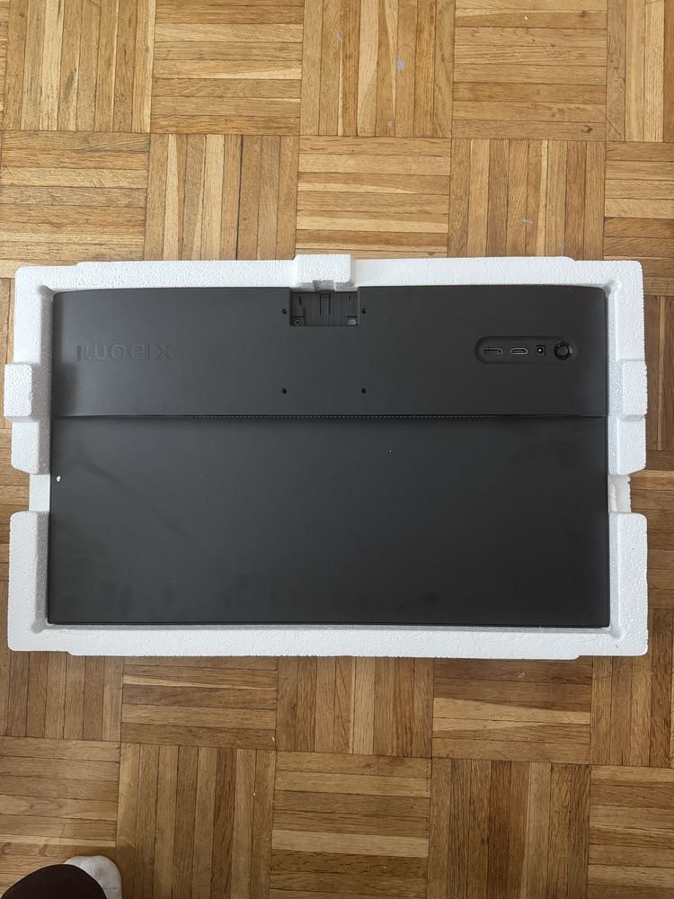 Monitor Xiaomi A24i 2/2