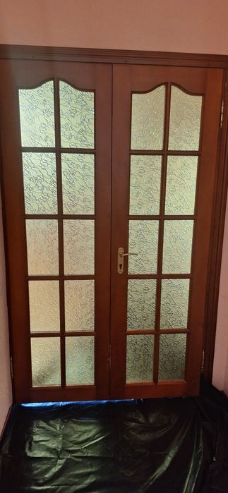 Дерев'яні двері 1.3х2.05h