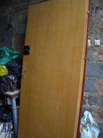 Drzwi z ościeżnicą  100 cm, zamkiem Gerda do domu , garażu, kotłowni
