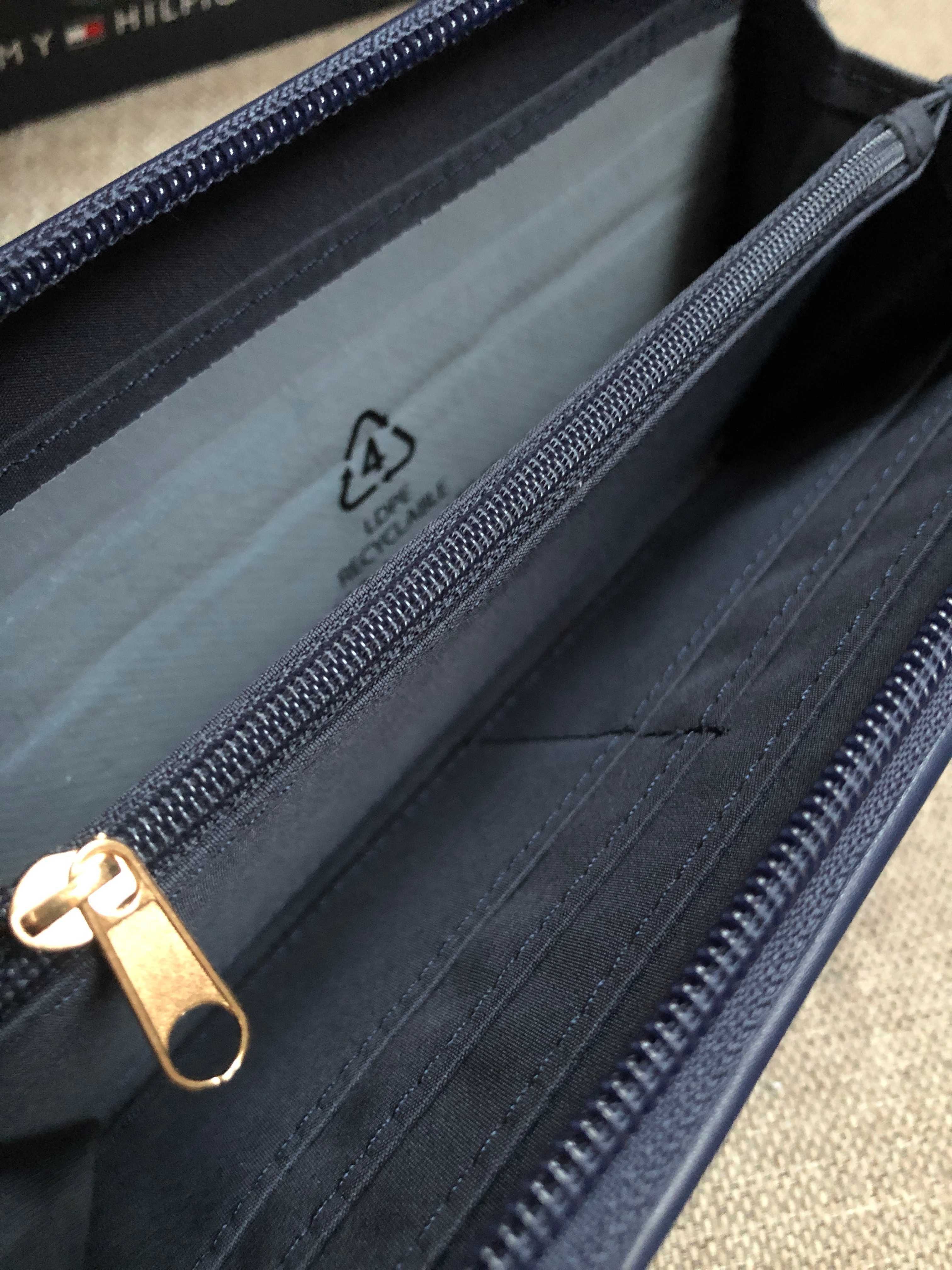 Tommy Hilfiger portfel na zatrzask