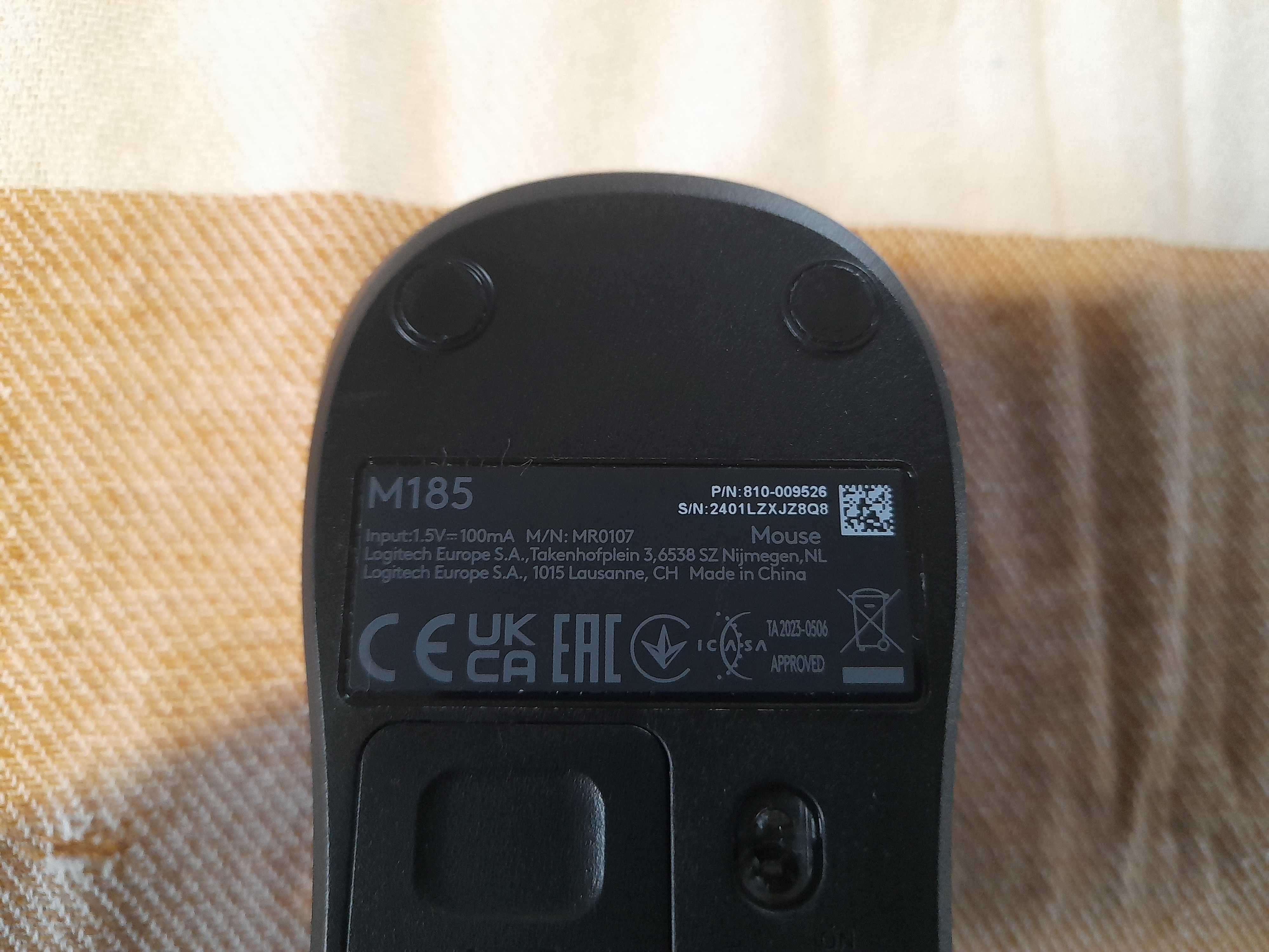 Mysz bezprzewodowa Logitech M185 optyczna czarno-szara