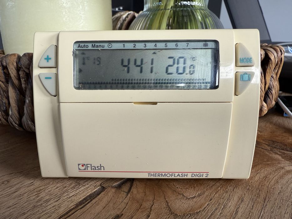 Termostat programator pokojowy FlashThermoflash digi 2