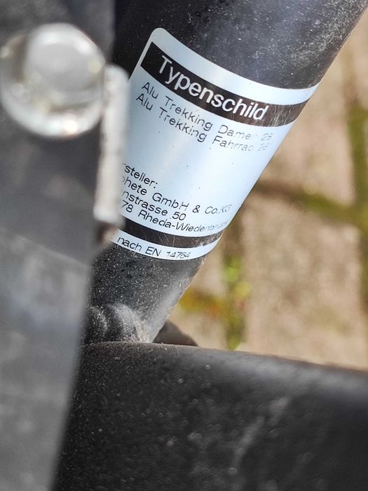 Rower, damka alu Trekking REX 28', GIANT MOUNTAIN BICYCLES 24'