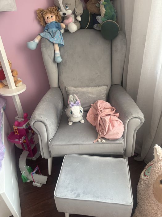 Vendo sofa/cadeira amamentacao como nova