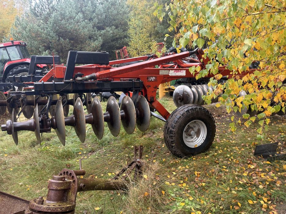 Talerzówka brona talerzowa 3,2m Gregoire Besson hydraulicznie rozkłada