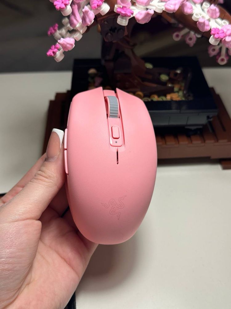 Razer Orochi V2 quartz edition