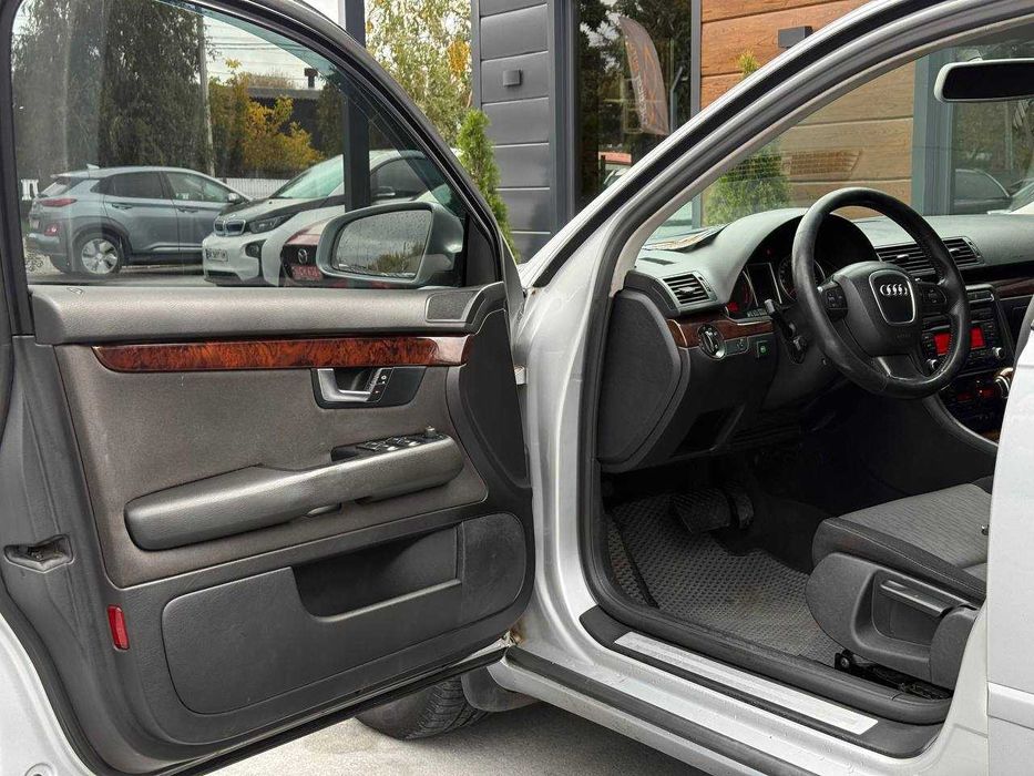 Авто в наявності Audi A4 2007