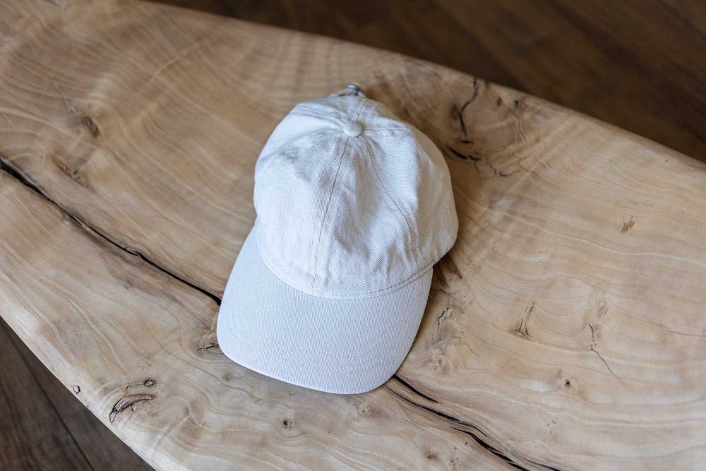 Bone simples beije ZARA