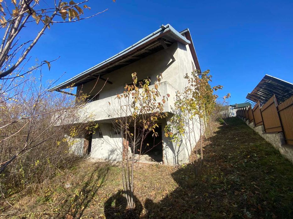 Продаж цегляного добротного будинку у Тернополі район Пронятин