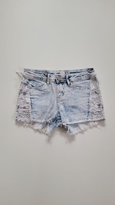 Shorty jeansowe z koronką XS