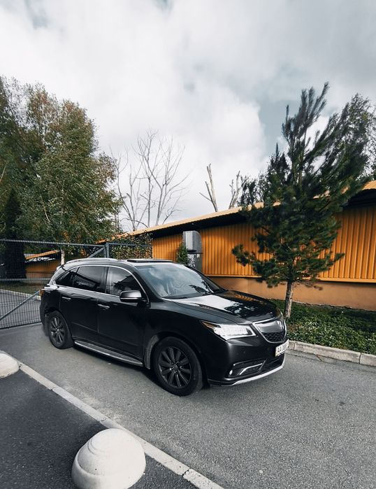 Продаю авто Acura MDX Перший власник В гарному стані В Києві