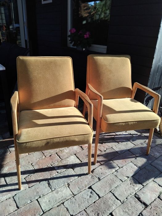 Fotele retro prl kolor musztardowy 2szt STAN B.DOBRY